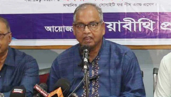 গ্রহণযোগ্য নির্বাচনের ঘাটতি থাকলে জাতি ভয়ংকর বিপদে পড়বে: দুদু