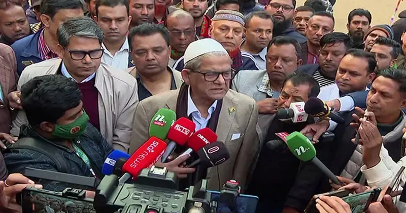 ভোট দিলেন বিএনপি মহাসচিব, গণতন্ত্রের নতুন যাত্রা শুরুর প্রত্যাশা